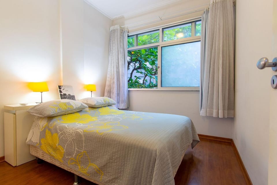 Bed, View (from property/room), Photo of the whole room, Bedroom, Guests, Seasons, group of guests, Family