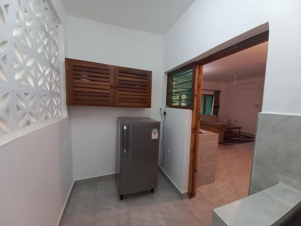 The New Muna House - 2 bedroom ensuite house. House in Diani Beach