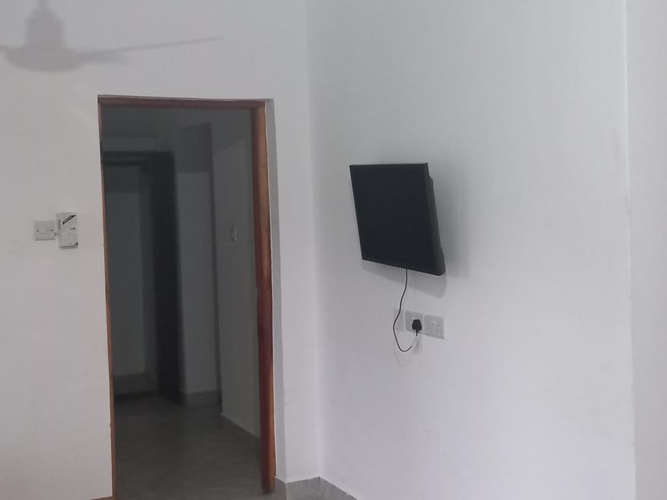 The New Muna House - 2 bedroom ensuite house. House in Diani Beach
