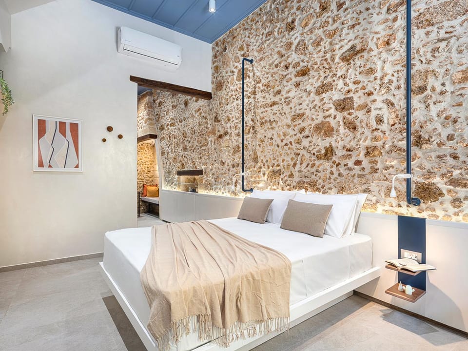 Bed, Bedroom, air conditioner