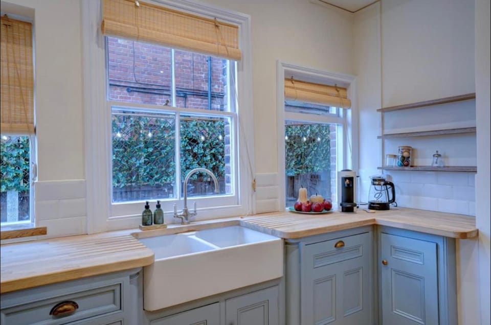 Sea View, Beach Road, Cromer House in Cromer