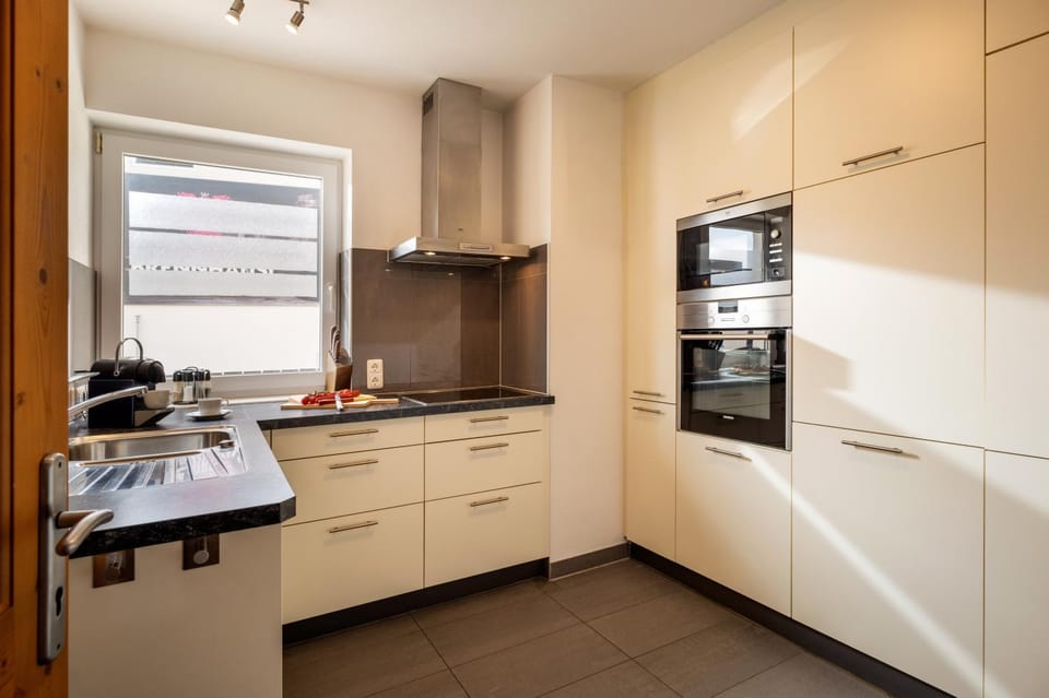 dishwasher, oven, stove, kitchen