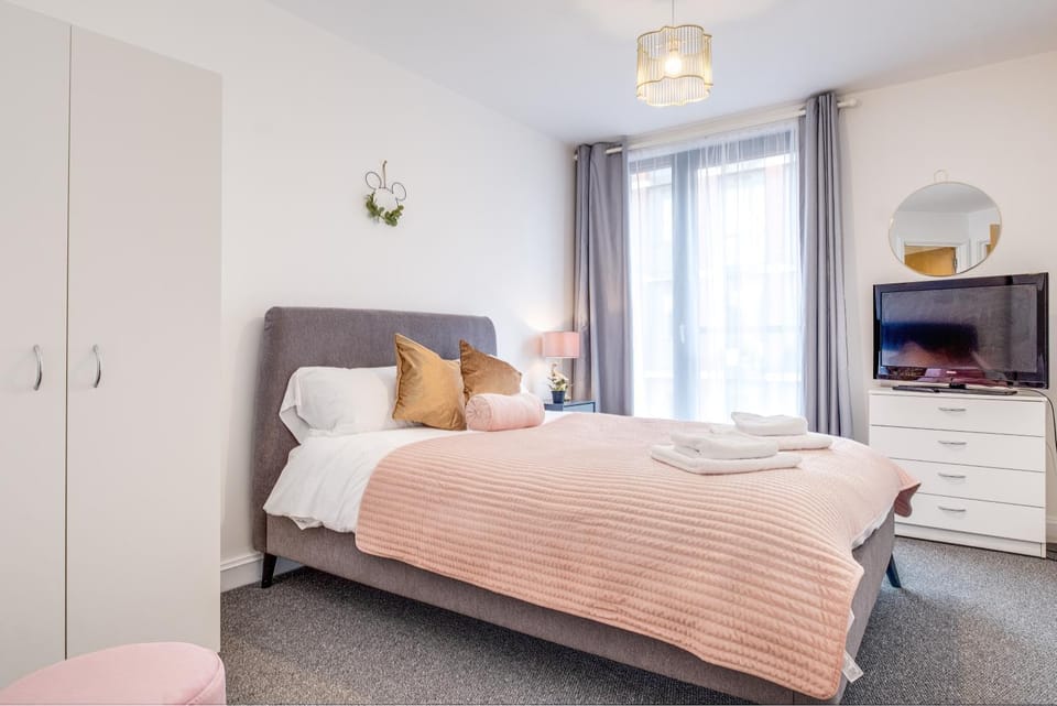 Fairytale 2 Bedroom Apartment City Centre Free Parking Apartment in Birmingham