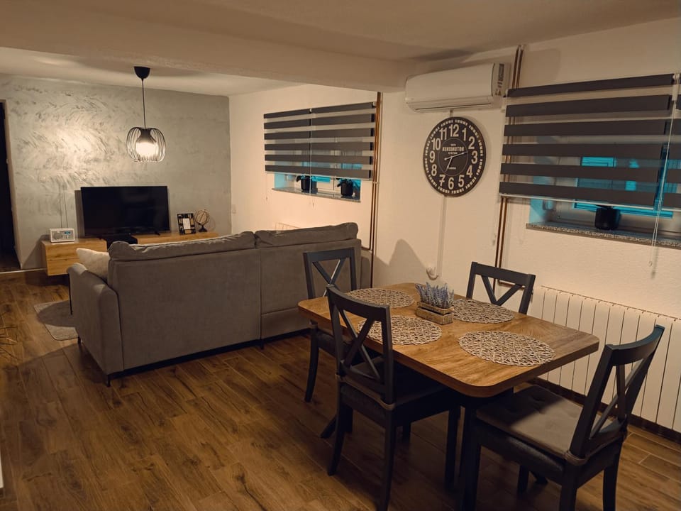 Kod Dida Apartment in Lika-Senj County