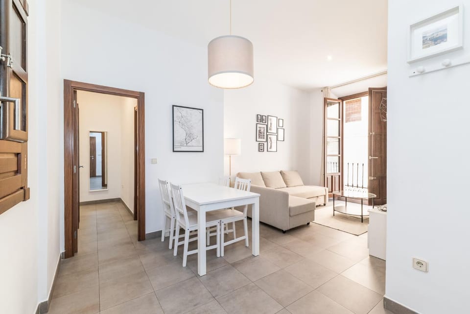 Modern Cozy flat in Granada's city centre 1 Apartment in Granada