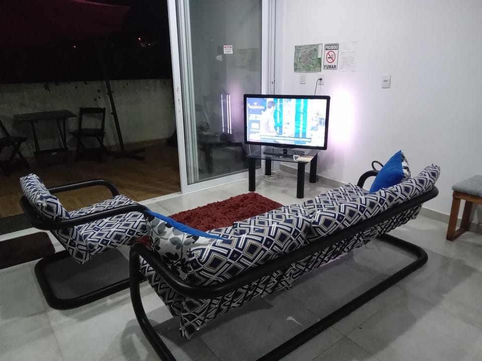 Communal lounge/ TV room, TV and multimedia