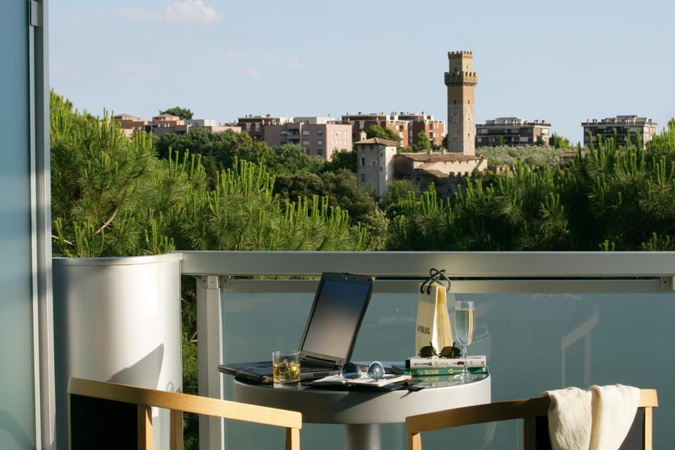 View (from property/room), Balcony/Terrace