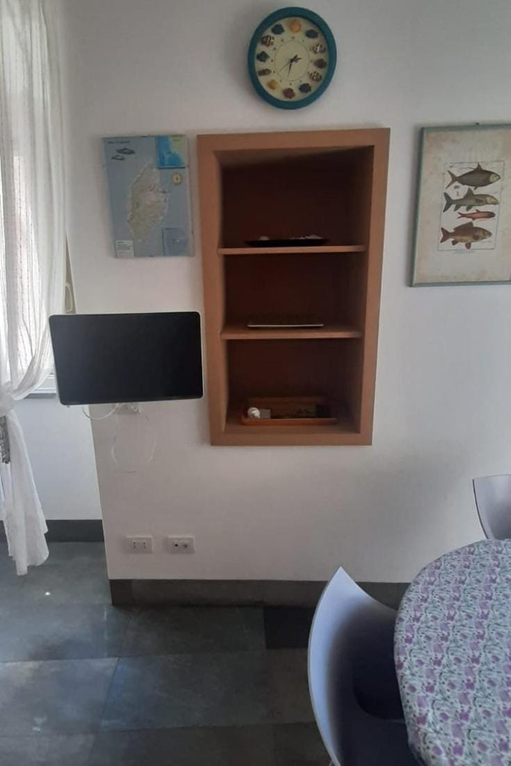 TV and multimedia, Seating area