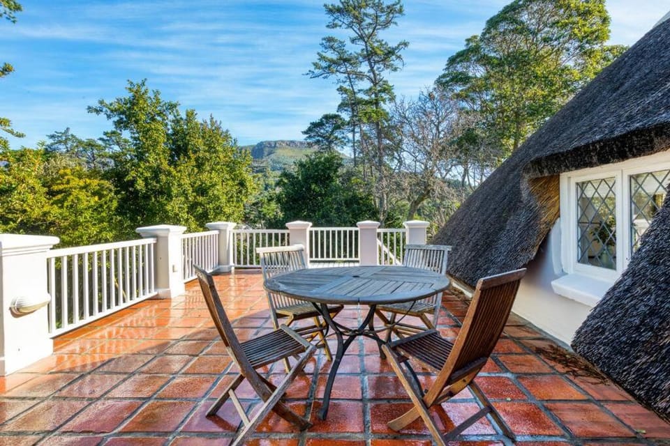 Idyllic Constantia Home Villa in Cape Town