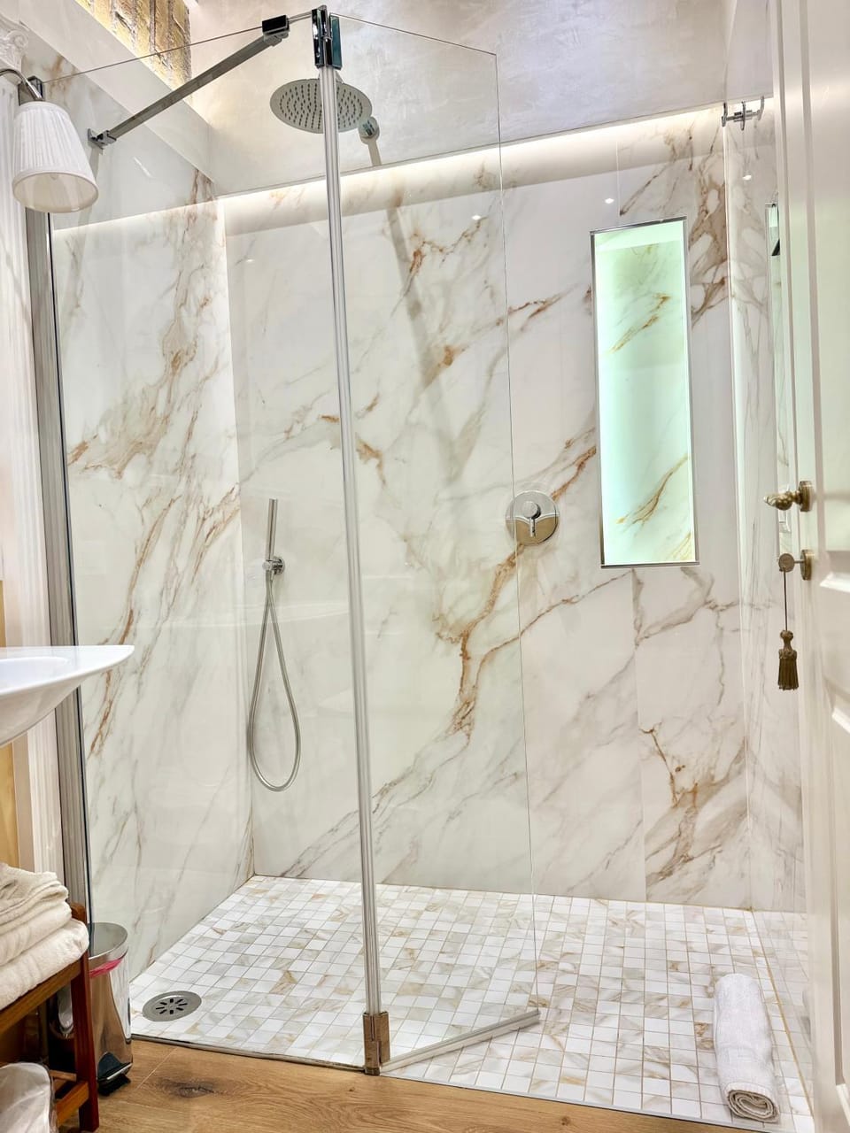 Frattina Elegance Suite Apartment in Rome