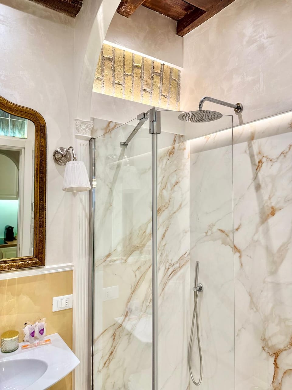 Frattina Elegance Suite Apartment in Rome