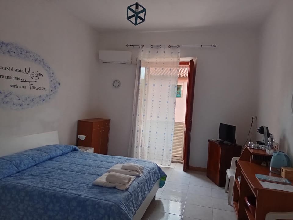 Casa Congiu Bed and Breakfast in Bosa