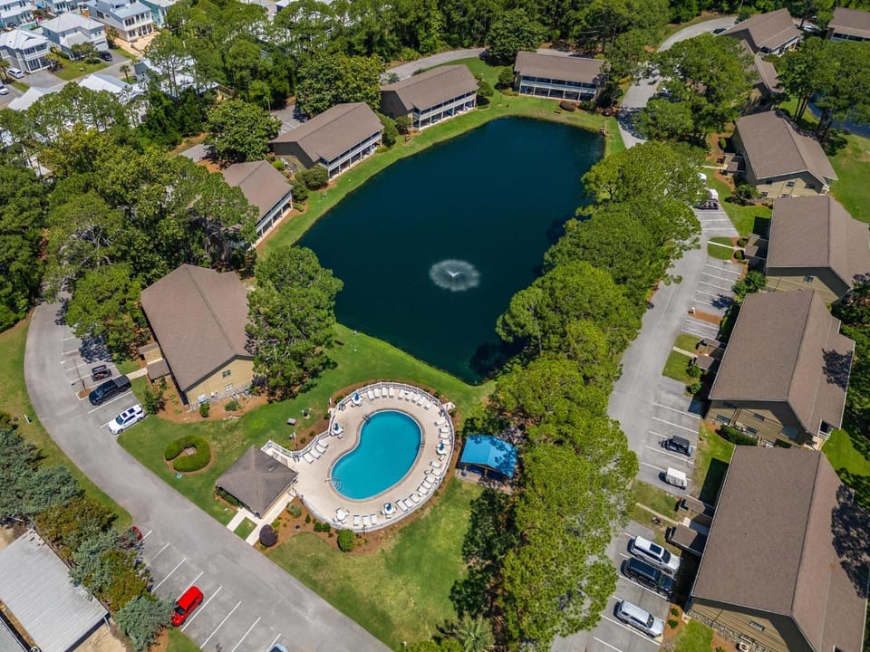 Beachy Keen House in Miramar Beach