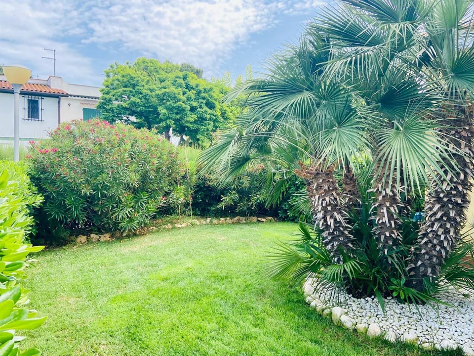 Villa Claudia a 400m dal mare Apartment in Marche