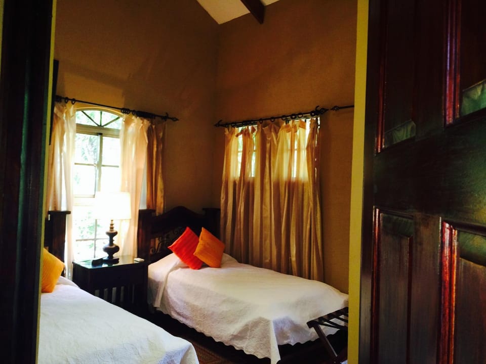 Private Pool & WiFi Campground/ 
RV Resort in Alajuela Province