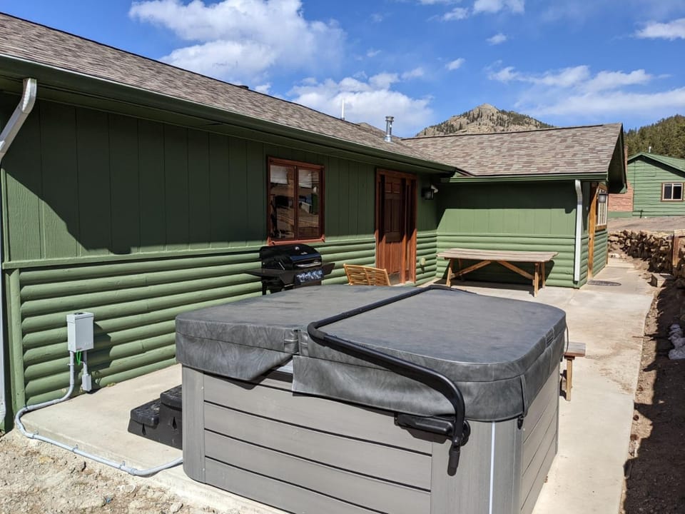 BBQ facilities, Hot Tub