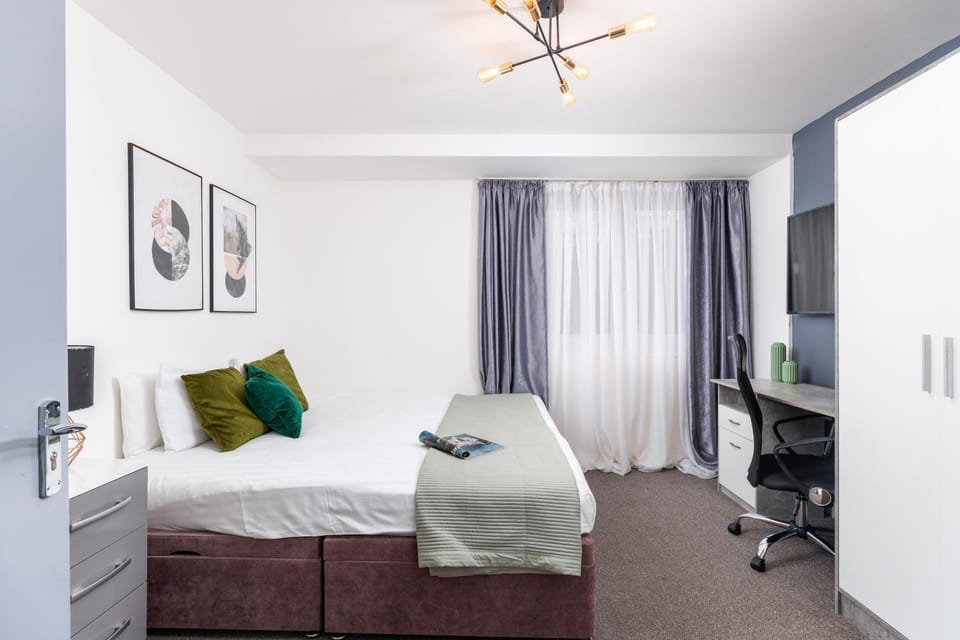 Bed, Bedroom