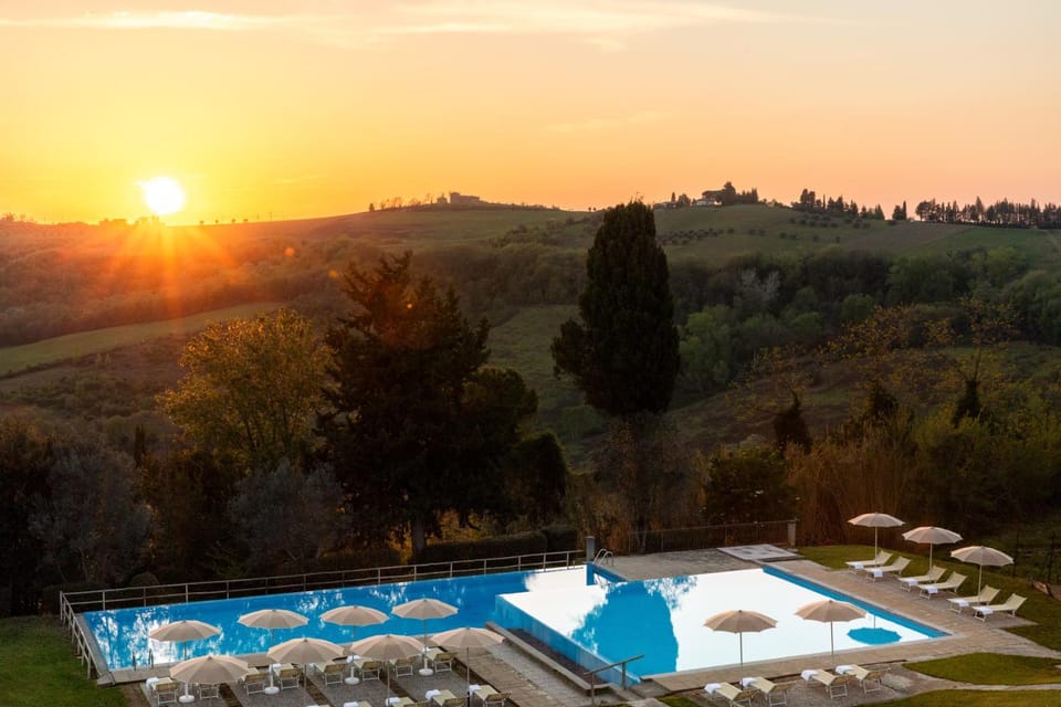 Nearby landmark, Day, Natural landscape, Mountain view, Pool view, Swimming pool, Sunset, sunbed