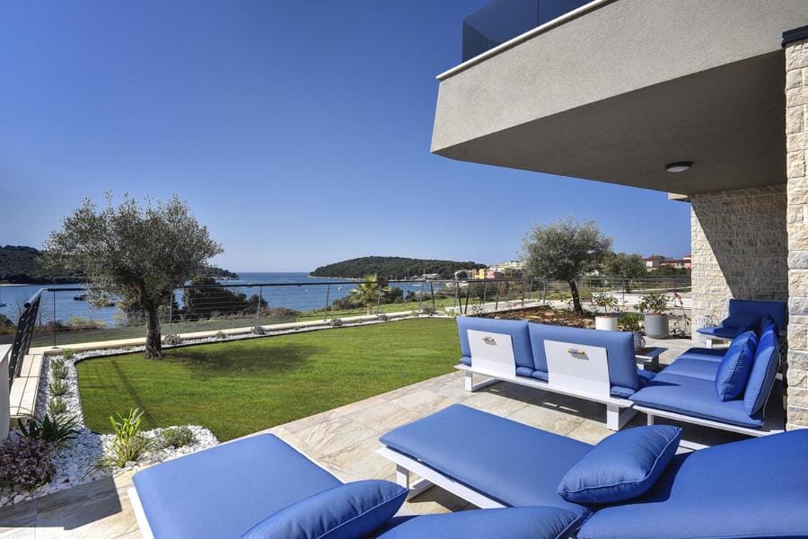 Natural landscape, Seating area, Pool view, Sea view, sunbed
