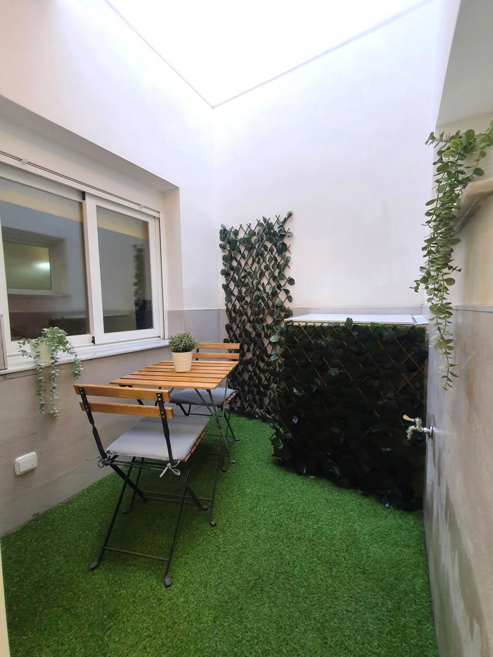 Garden, Balcony/Terrace