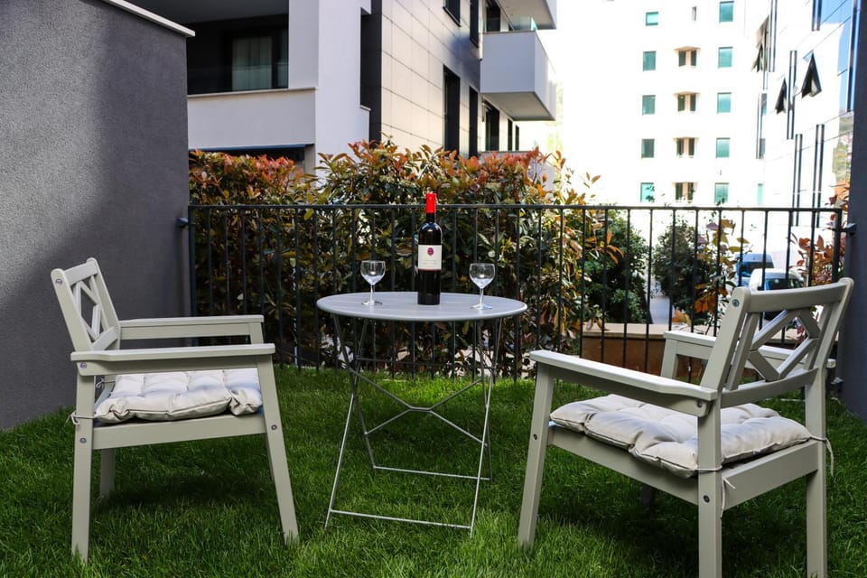 Garden, Balcony/Terrace
