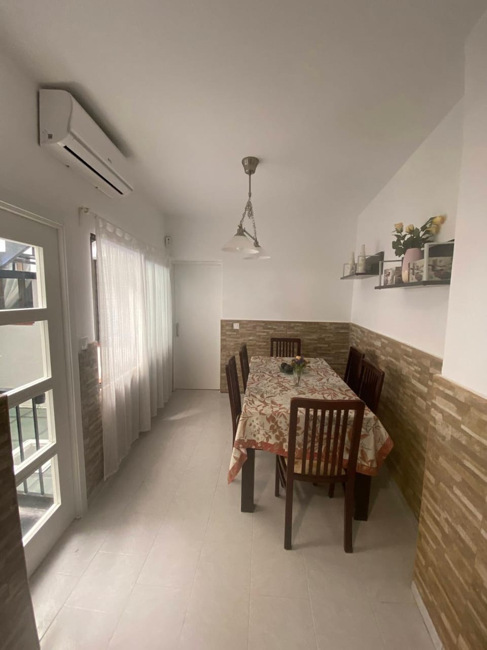 casa de pueblo con chimenea House in Community of Madrid
