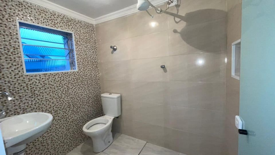 Shower, Toilet, Bathroom, bidet