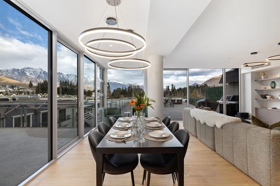The Essence of Queenstown Apartment in Queenstown