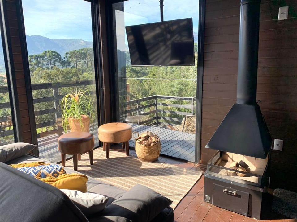 TV and multimedia, Mountain view