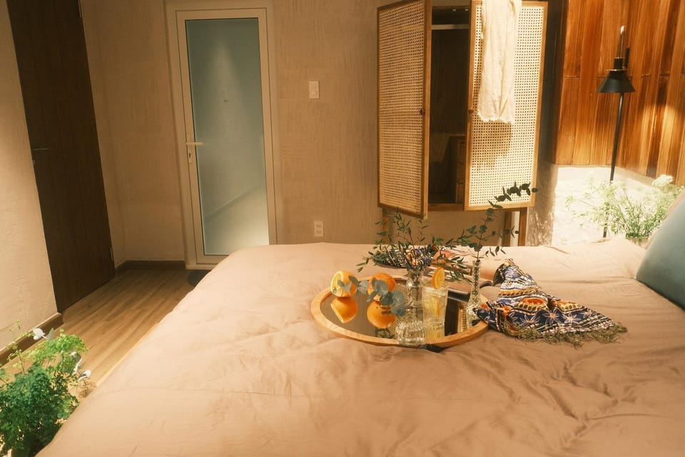 Bedroom, wardrobe