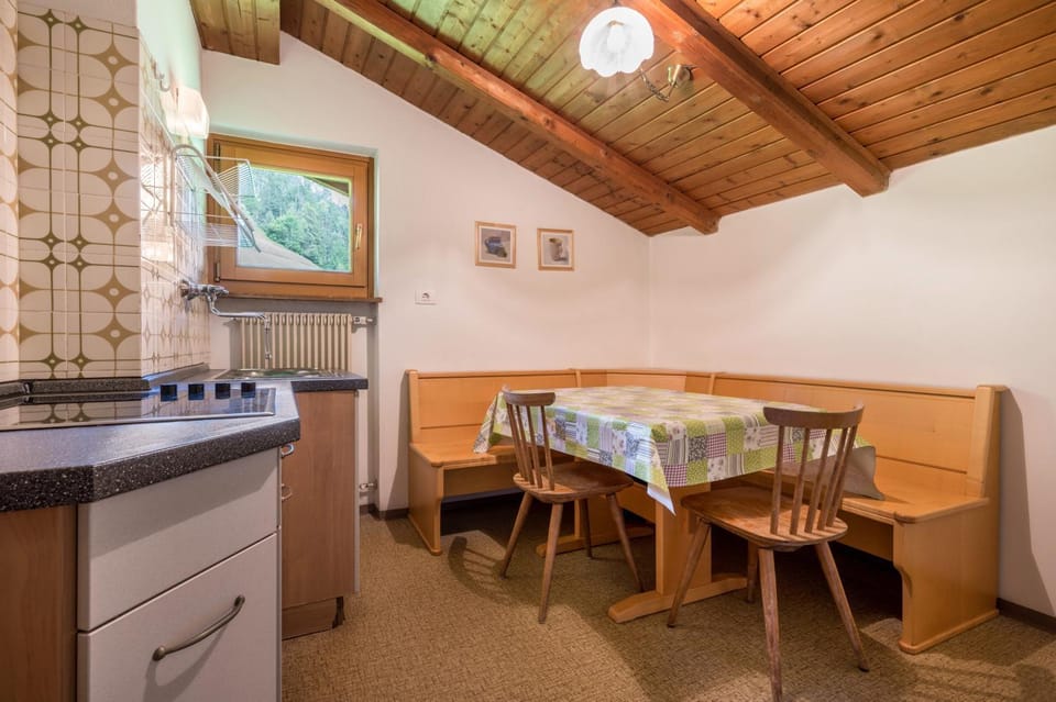 Property building, Living room, Bedroom