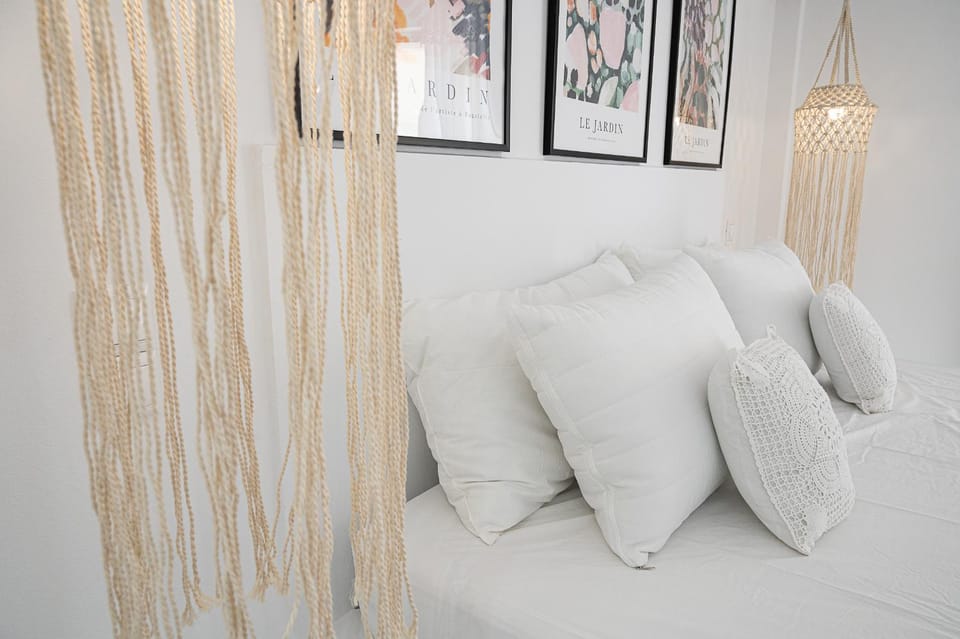 Bed, Decorative detail, Bedroom