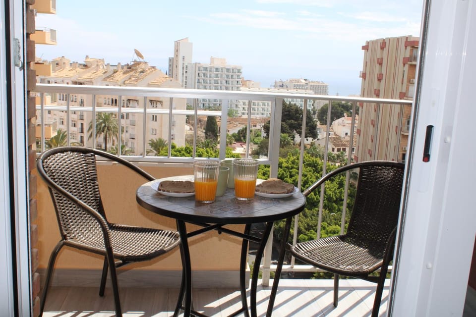 Balcony/Terrace, City view