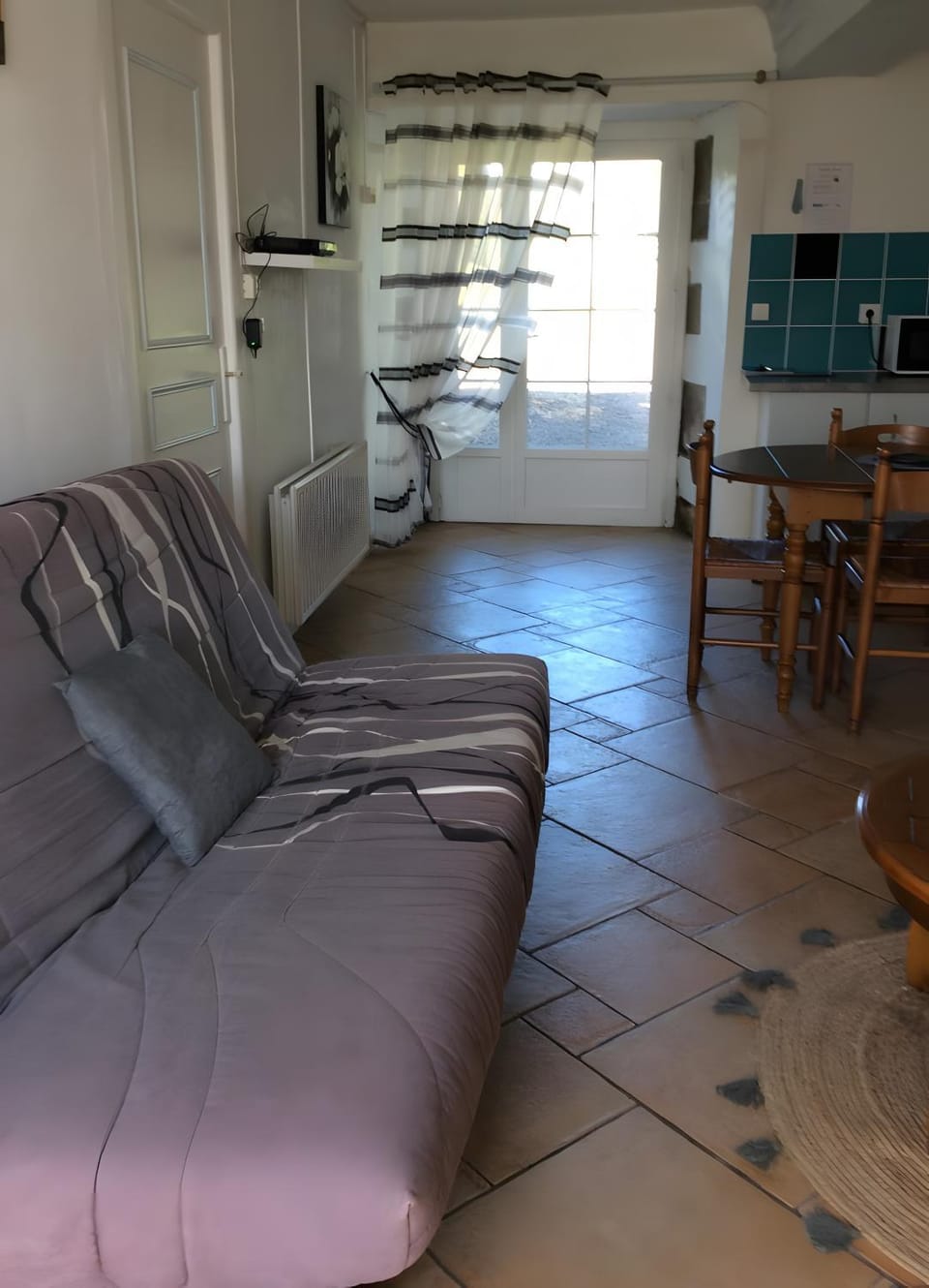 Property building, Living room