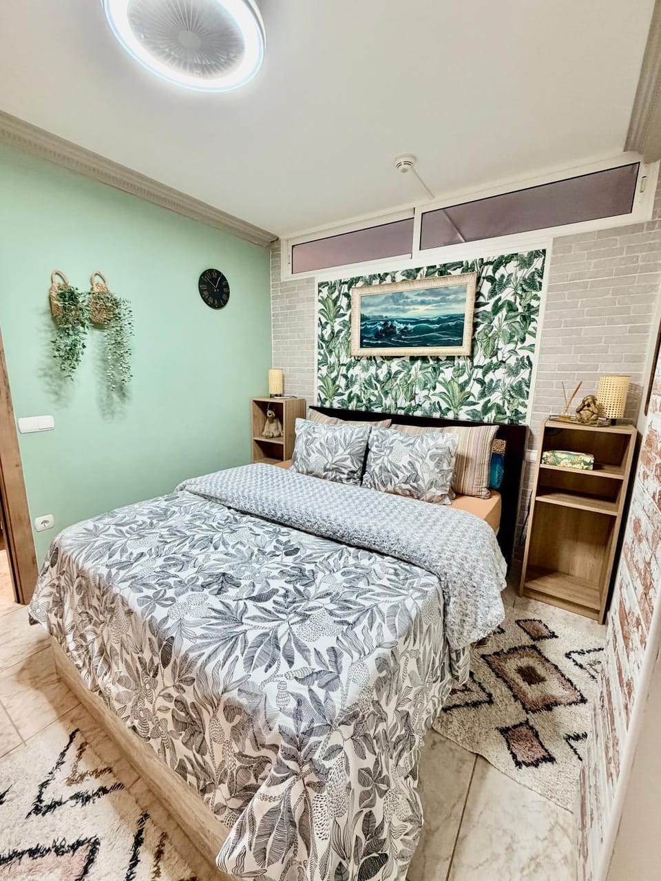 Beachfront Private Apartment in Pueblo Torviscas Sunset Harbour Apartment in Costa Adeje