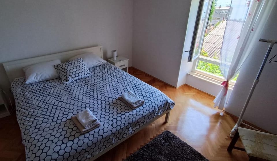 Modern luxury 2-bedroom apt with balcony & patio Apartment in Rijeka