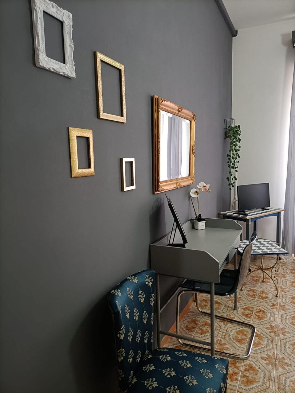 Seating area