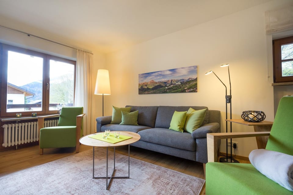Living room, Seating area, Mountain view