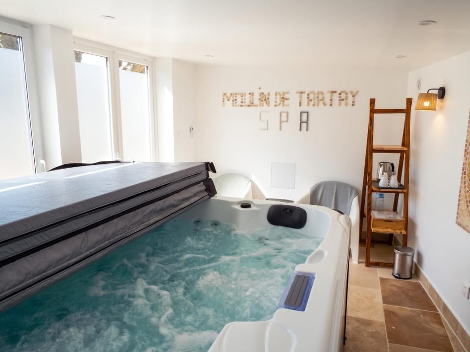 Appartement charmant à Avignon, 45 m² avec piscine partagée Apartment in Avignon