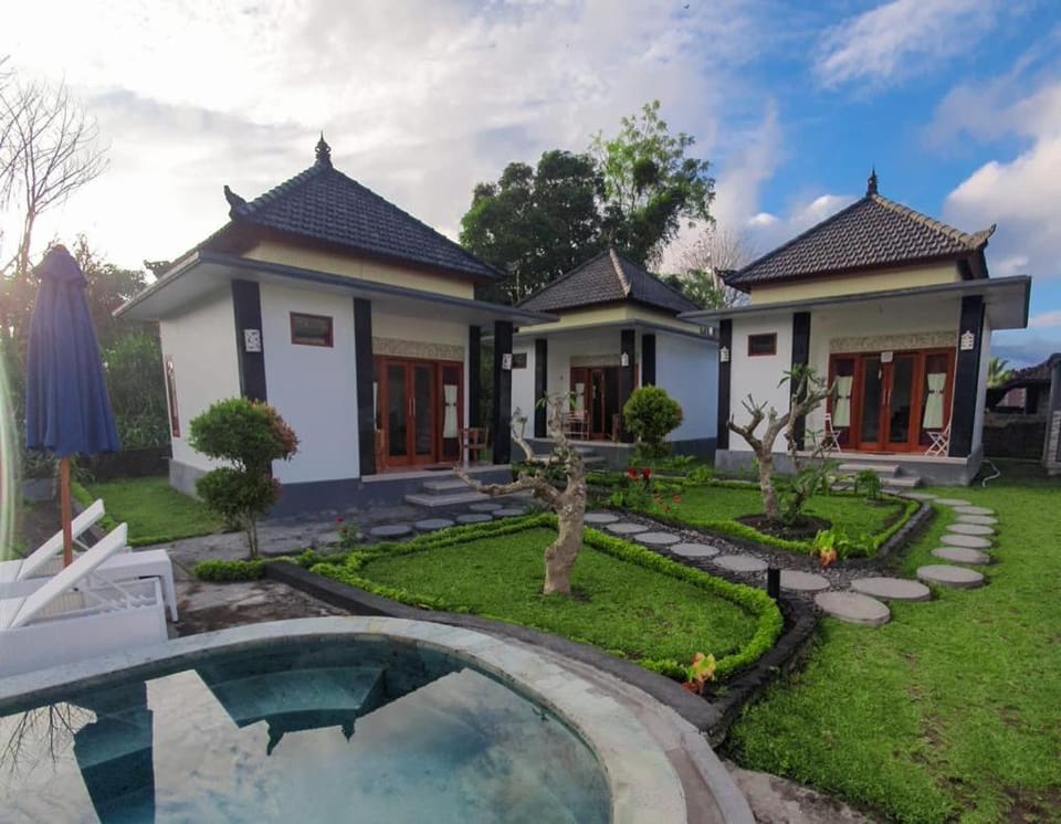 Batur Happy House Bed and Breakfast in Karangasem Regency