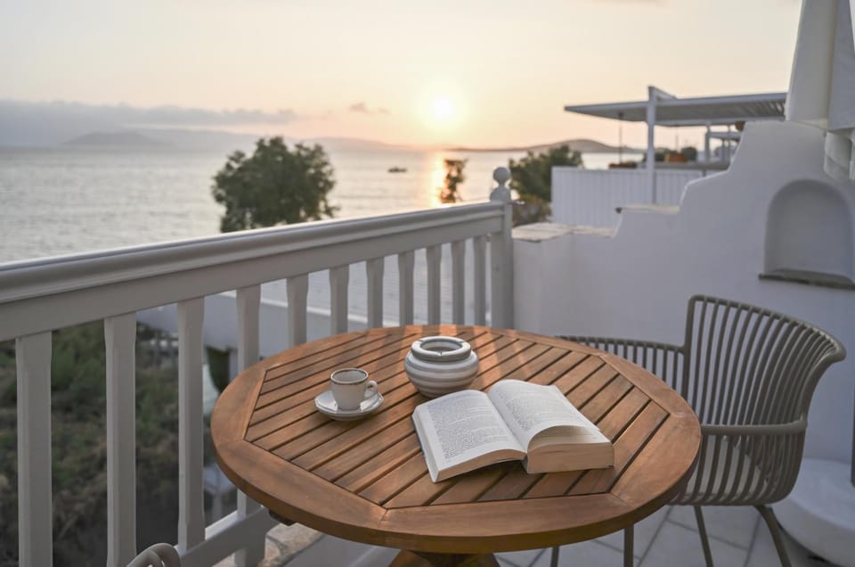 Patio, Day, Coffee/tea facilities, Balcony/Terrace, Dining area, Sea view