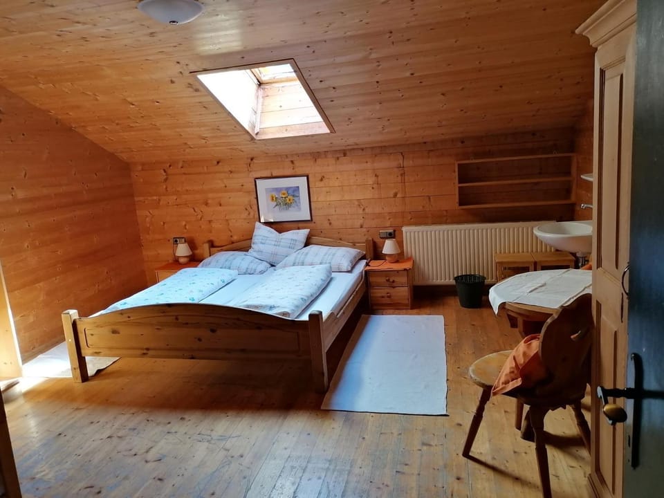 Hausbergerhof Gästehaus Ainberger Bed and Breakfast in Tyrol