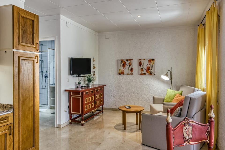 Property building, Living room