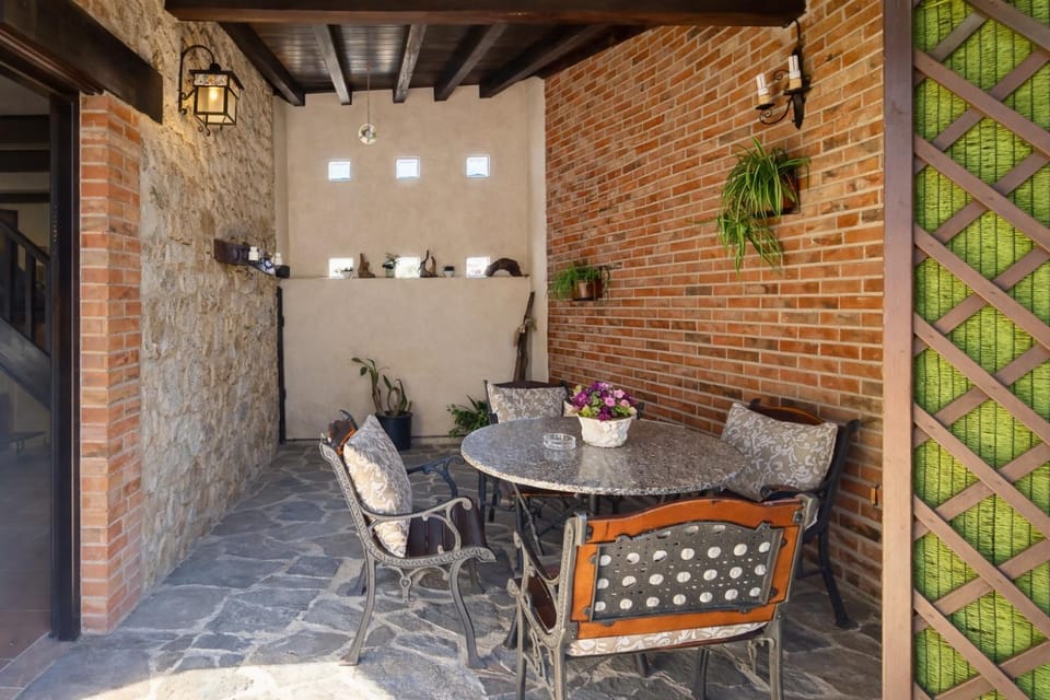Property building, Balcony/Terrace