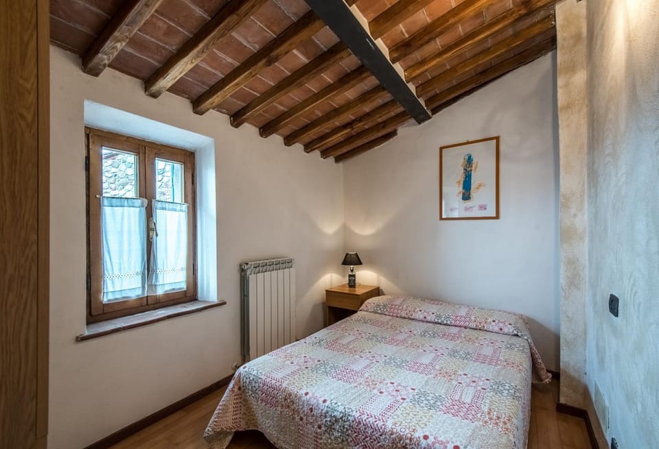 Property building, Living room, Bedroom