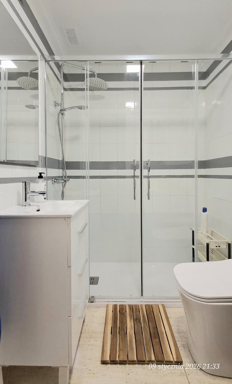 Shower, Bathroom