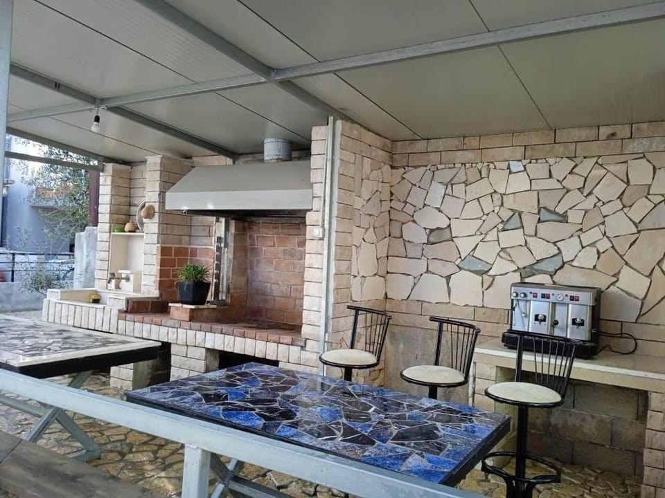 Villa Besnik, rooms for rent Apartment in Vlorë