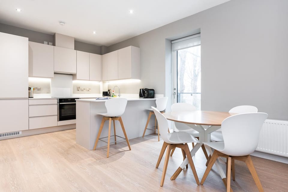Woodward Square Apartment in Dublin