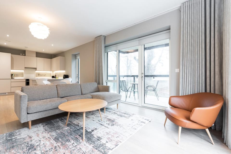 Woodward Square Apartment in Dublin