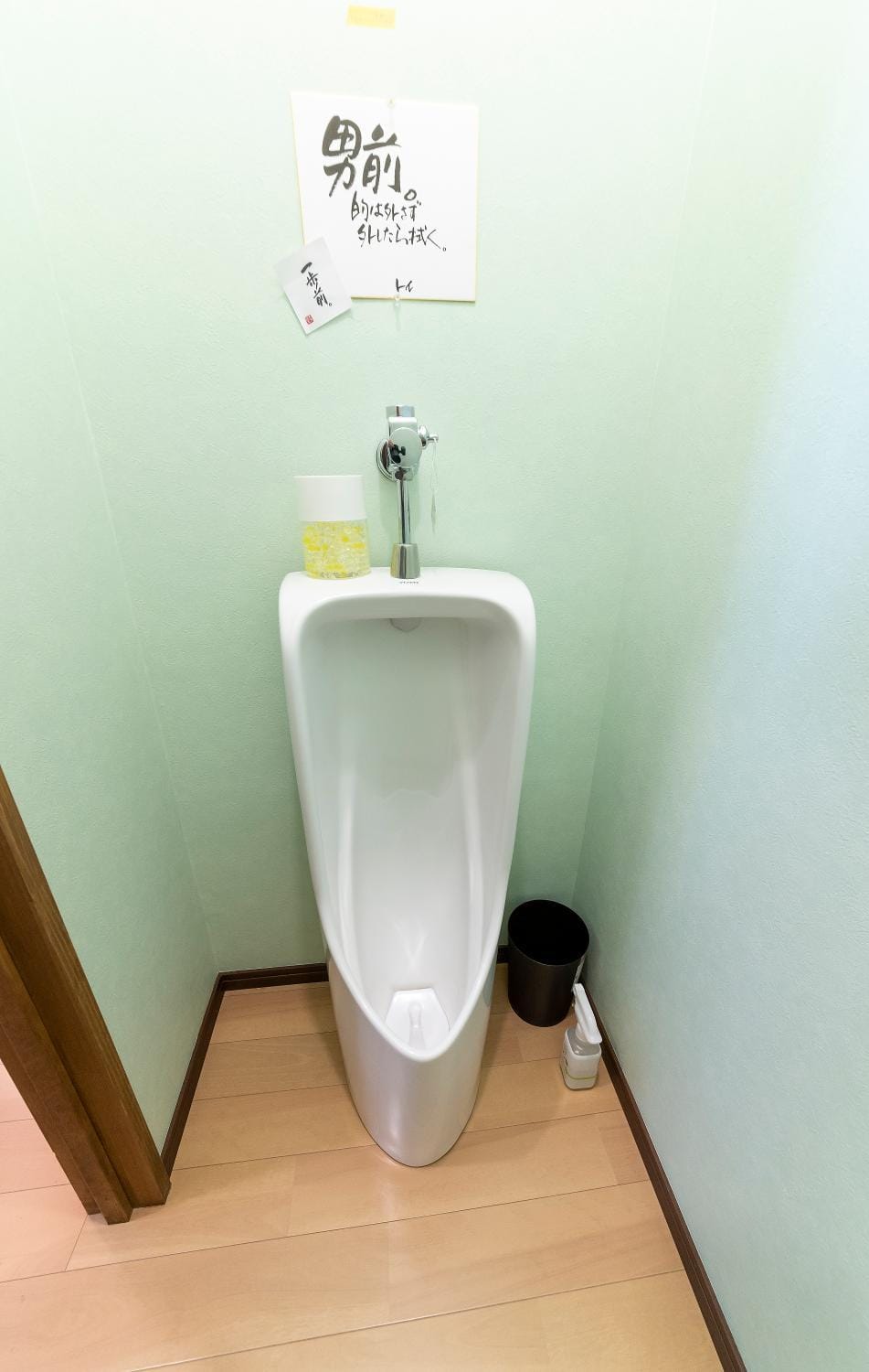 おせっかいゲストハウス 昭和の寅や Apartment in Nagano Prefecture